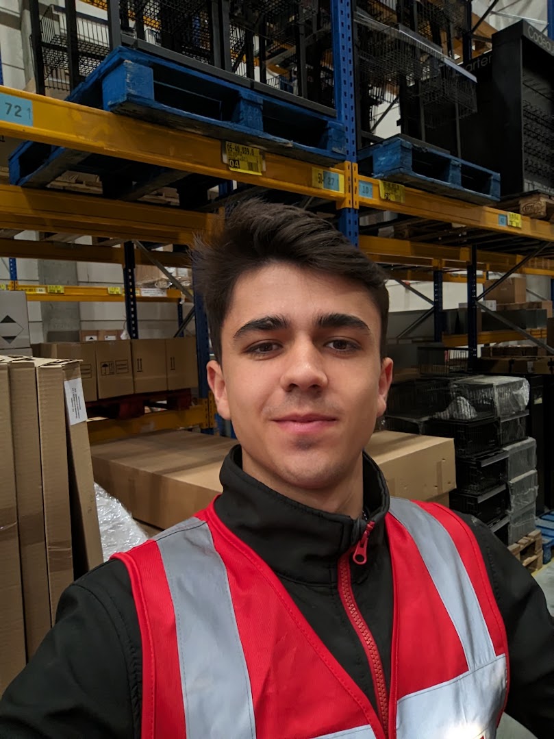 Orderpicking at work